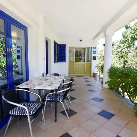 Apartment Einfache In Der Naehe Des Strandes Punta Umag